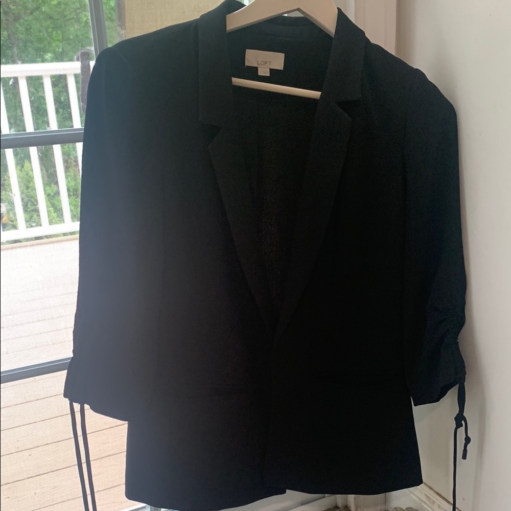 LOFT Black Blazer 
Size 2
Soft flowy 
Used - excellent condition